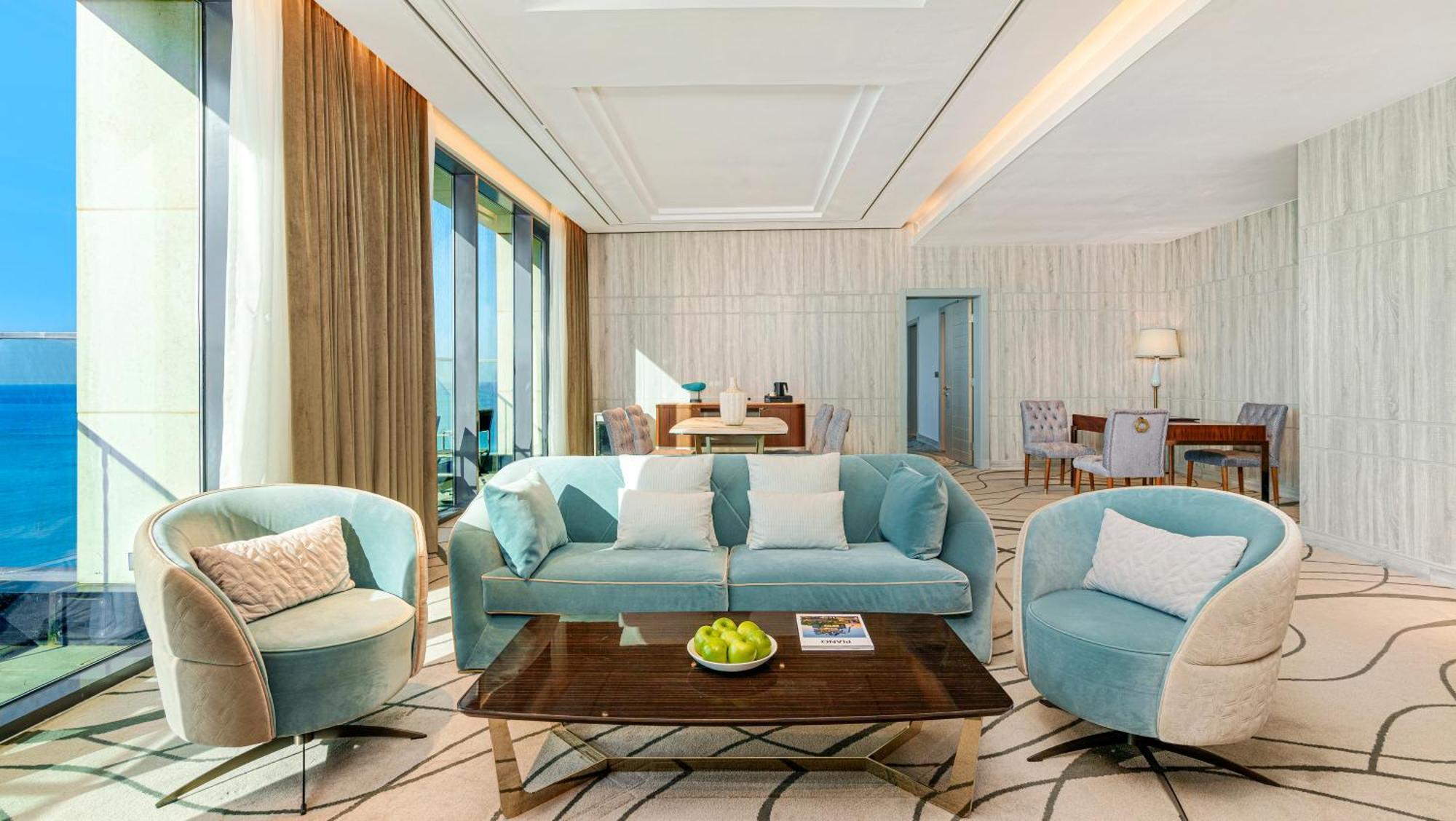 Rixos Premium Alamein El Alamein Habitación foto A suite at the Atlantis, The Royal